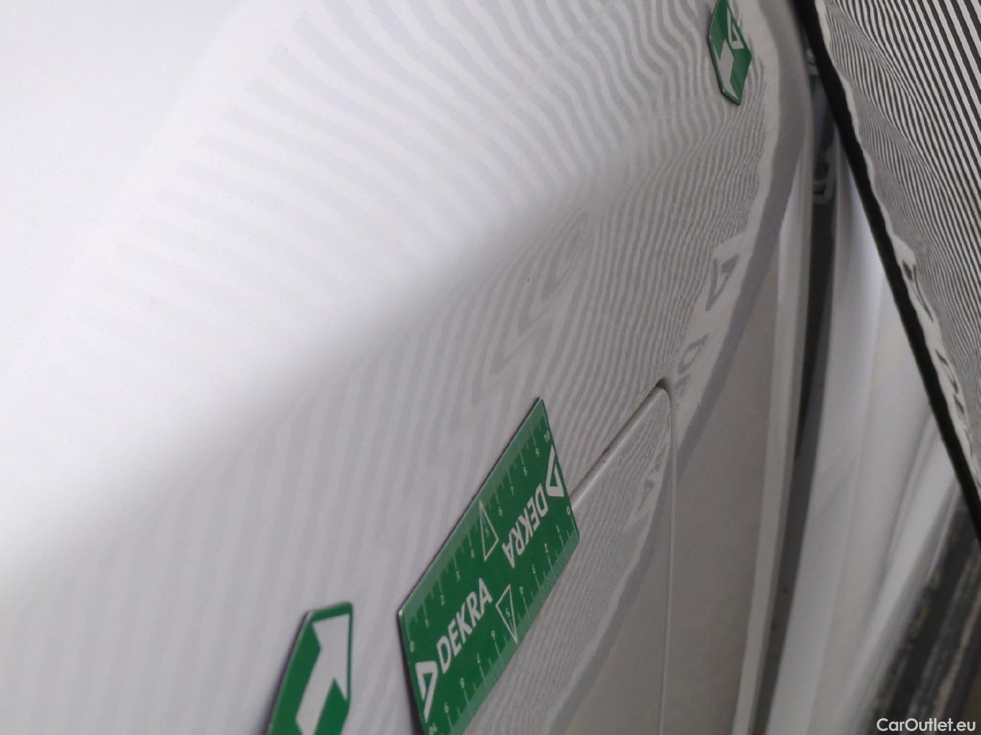  Nissan  Navara NISSAN  / 2015 / 4P / Pick-up King-Cab 2.3 dCi 160 N-CONNECTA #5