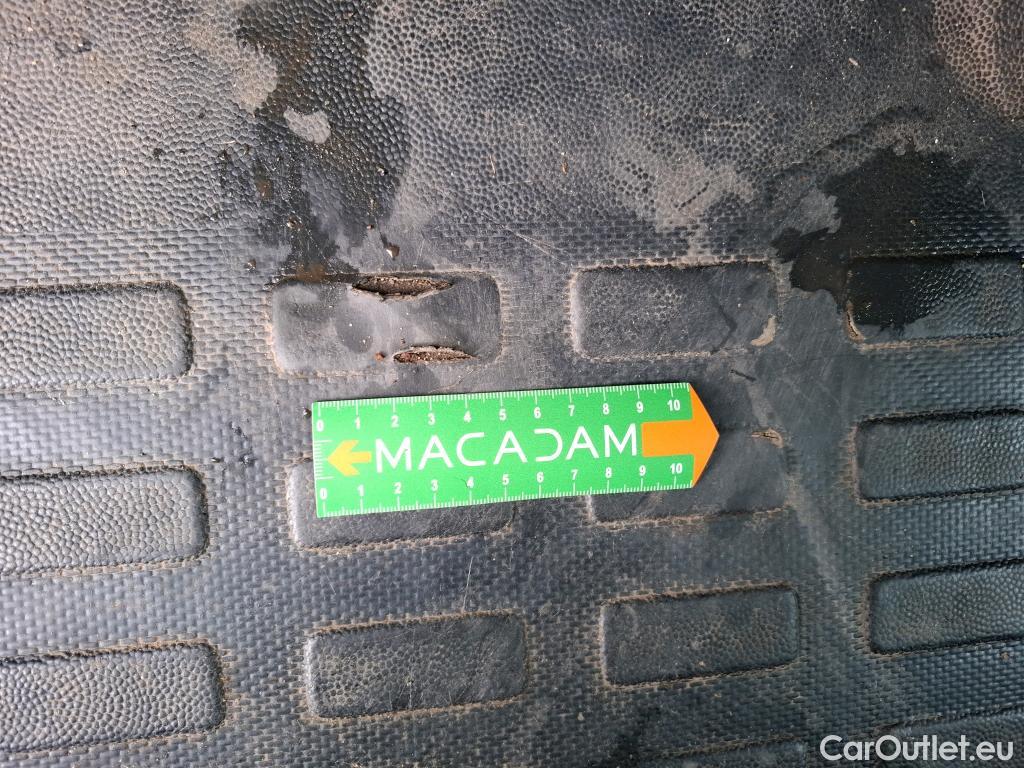  Citroen  Jumpy  Fourgon Club M 1.5 BlueHDi 100CV BVM6 E6d #25