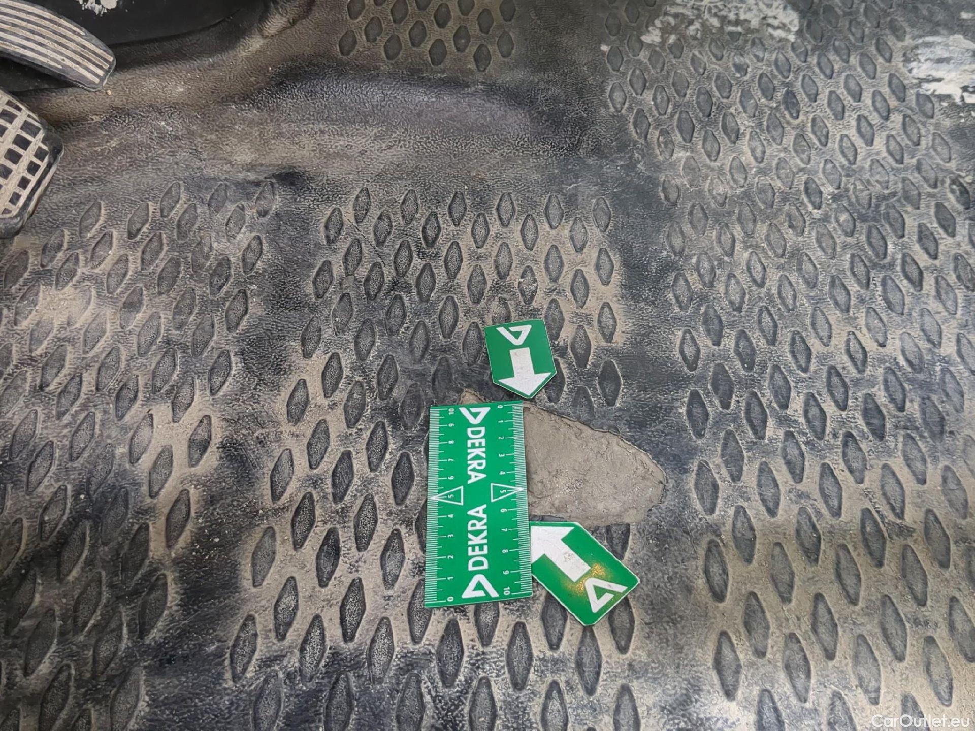  Iveco  Daily IVECO  VU 4p Fourgon 2.3 35S16A8 V11 H2 3520 #3