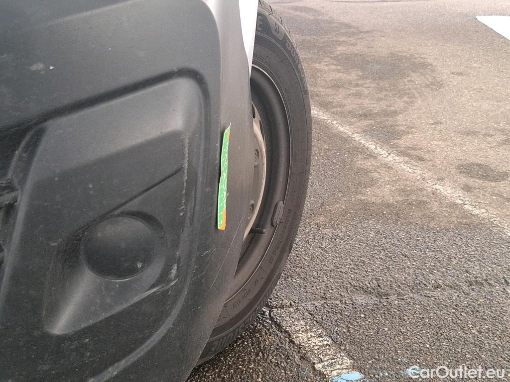  Citroen  Jumpy CITROEN  / 2016 / 4P / Fourgon tôlé M BlueHDi 100 S&S BVM6 Club #22