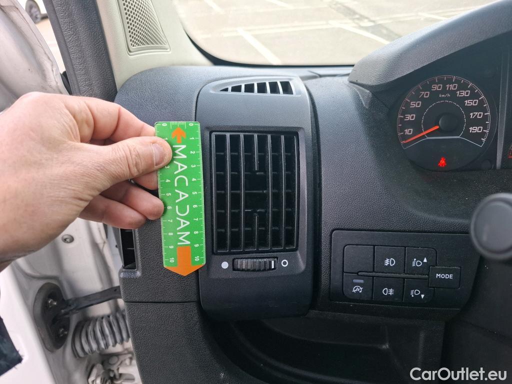  Citroen  Jumper CITROEN  / 2014 / 4P / Fourgon tôlé 33 L2H2 BlueHDi 120 S&S BVM6 Driver #38