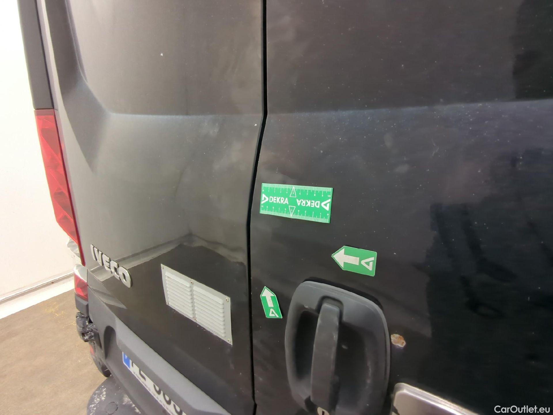  Iveco  Daily IVECO  VU 4p Fourgon 2.3 35S16A8 V11 H2 3520 #15