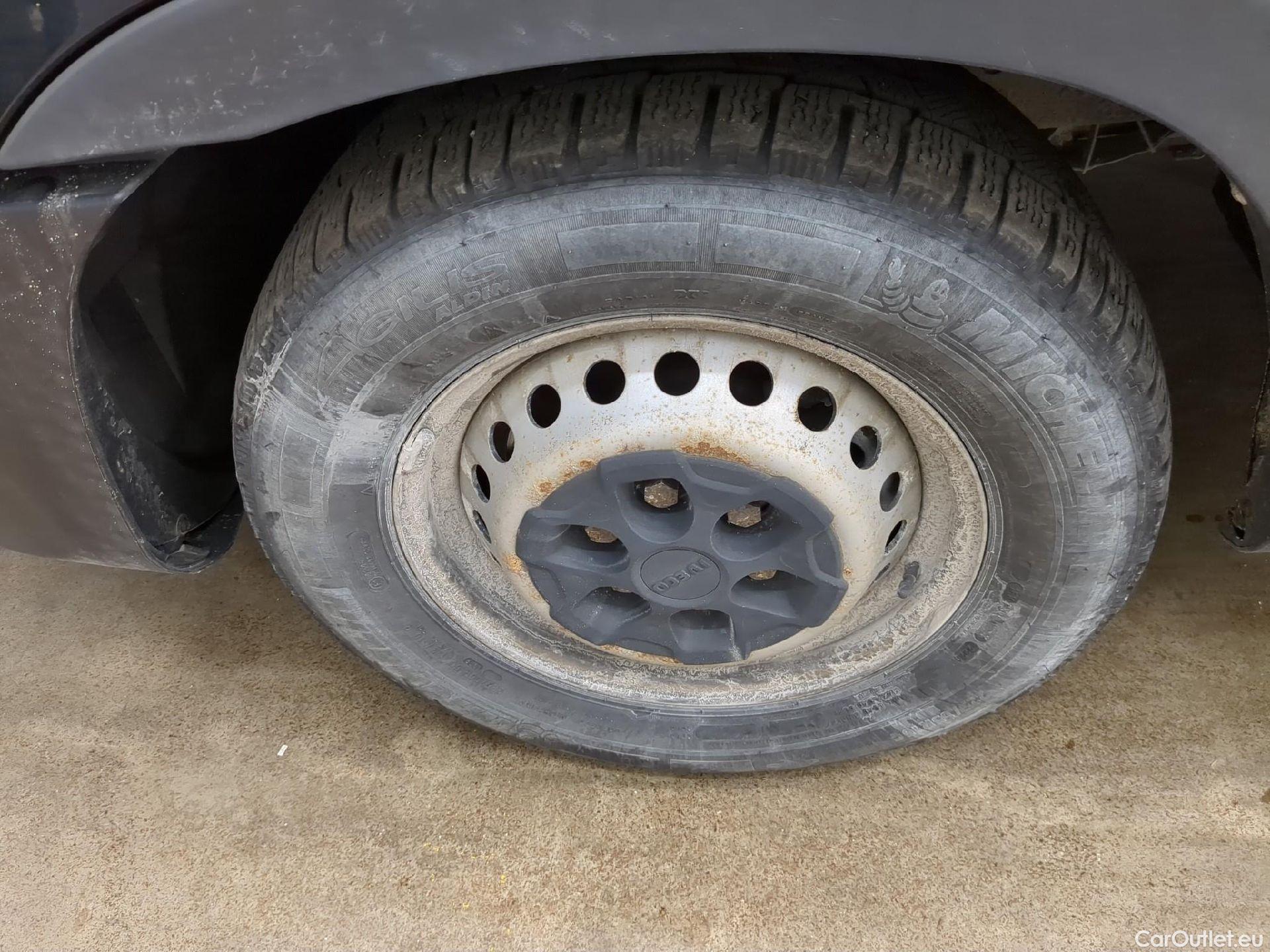  Iveco  Daily IVECO  VU 4p Fourgon 2.3 35S16A8 V11 H2 3520 #34