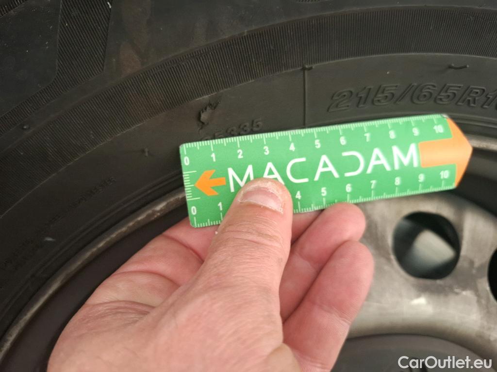  Citroen  Jumpy CITROEN  / 2016 / 4P / Fourgon tôlé M BlueHDi 100 S&S BVM6 Club #39