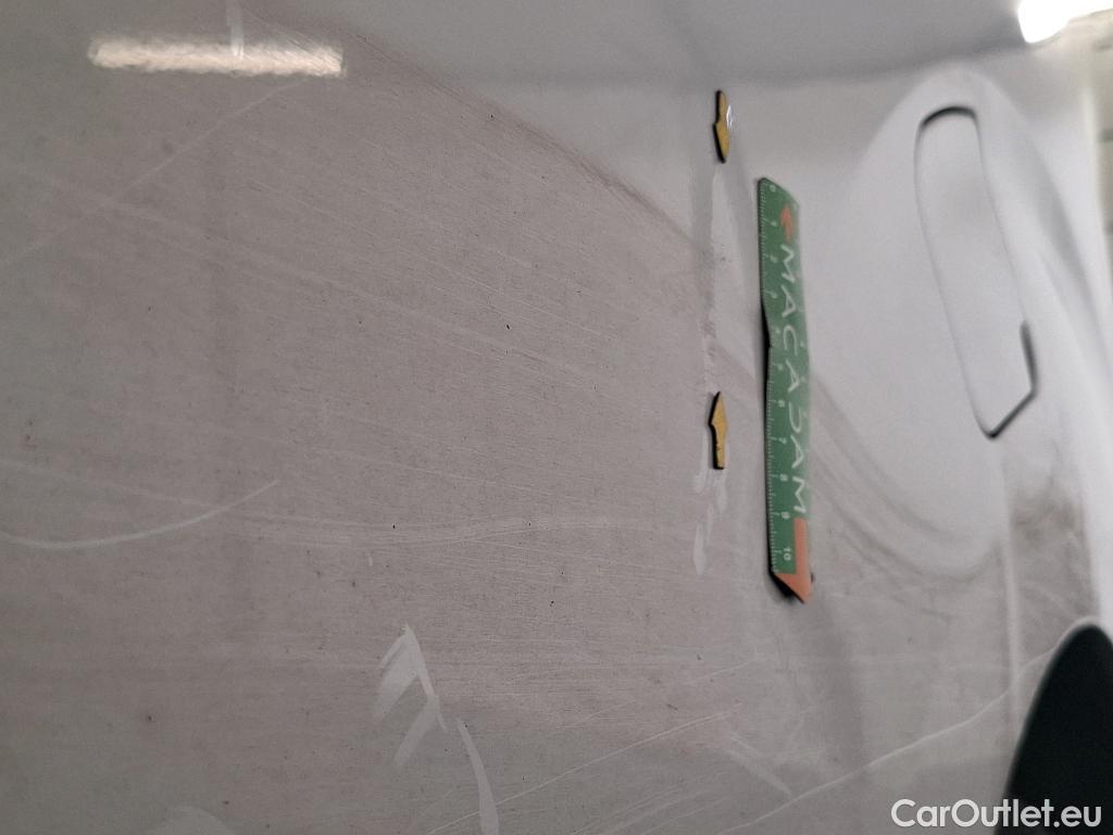  Citroen  Jumpy CITROEN  / 2016 / 4P / Fourgon tôlé M BlueHDi 100 S&S BVM6 Club #61