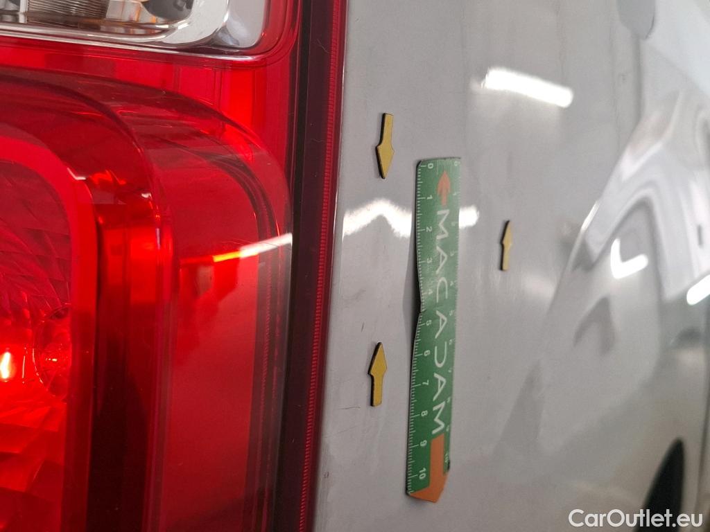  Citroen  Jumpy CITROEN  / 2016 / 4P / Fourgon tôlé M BlueHDi 100 S&S BVM6 Club #50