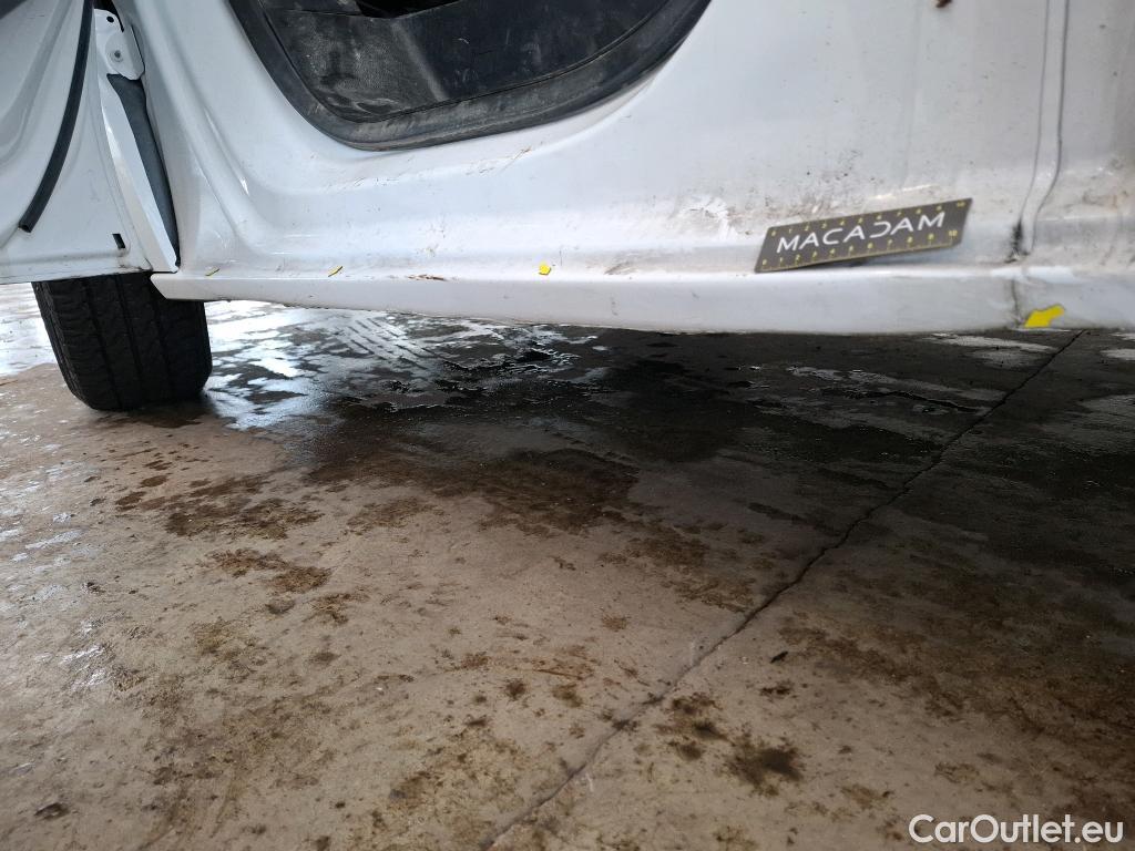  Peugeot  Expert  Fourgon Premium L3 2.0 HDi 120CV BVM6 E6 #11