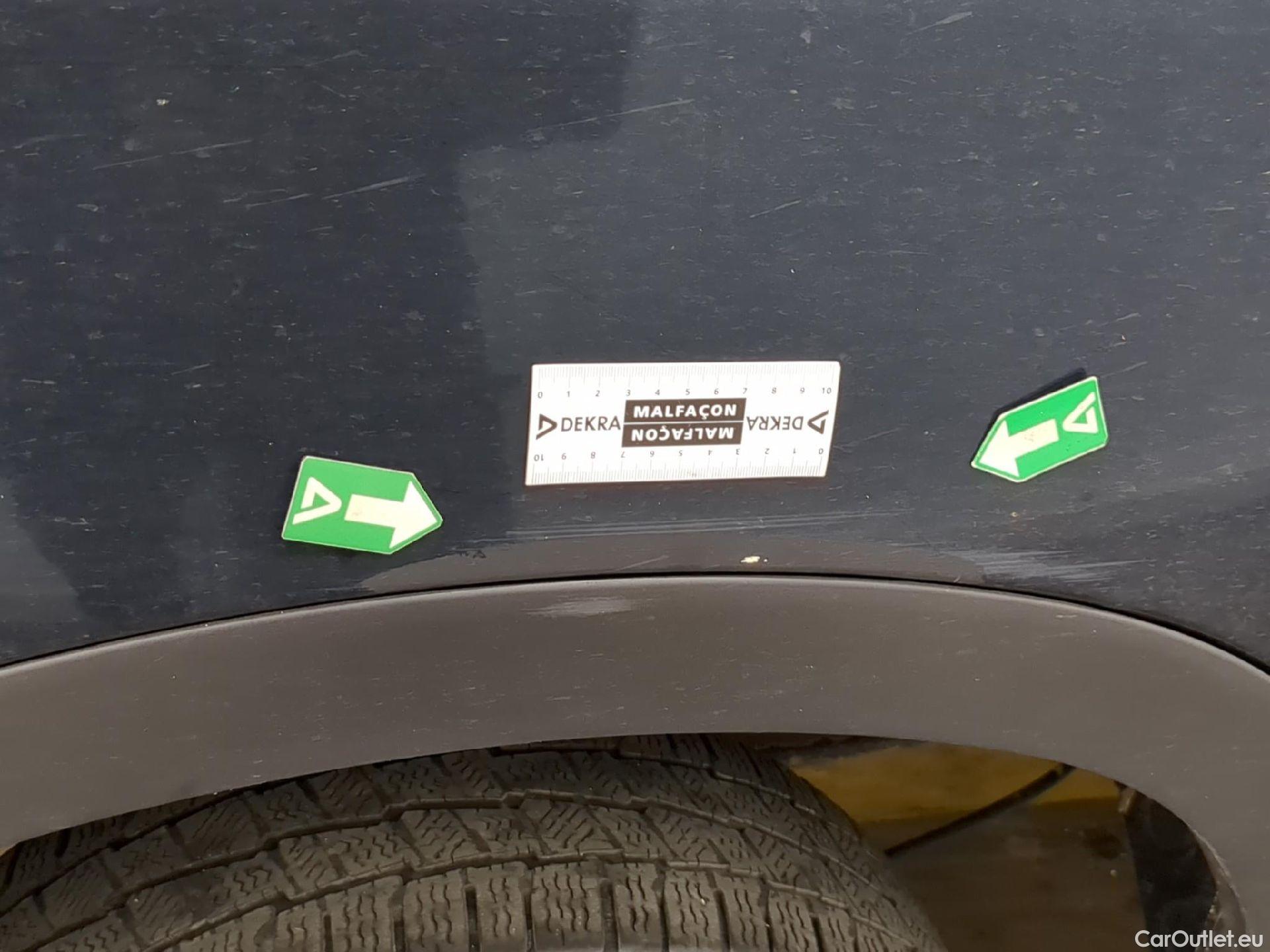  Iveco  Daily IVECO  VU 4p Fourgon 2.3 35S16A8 V11 H2 3520 #18