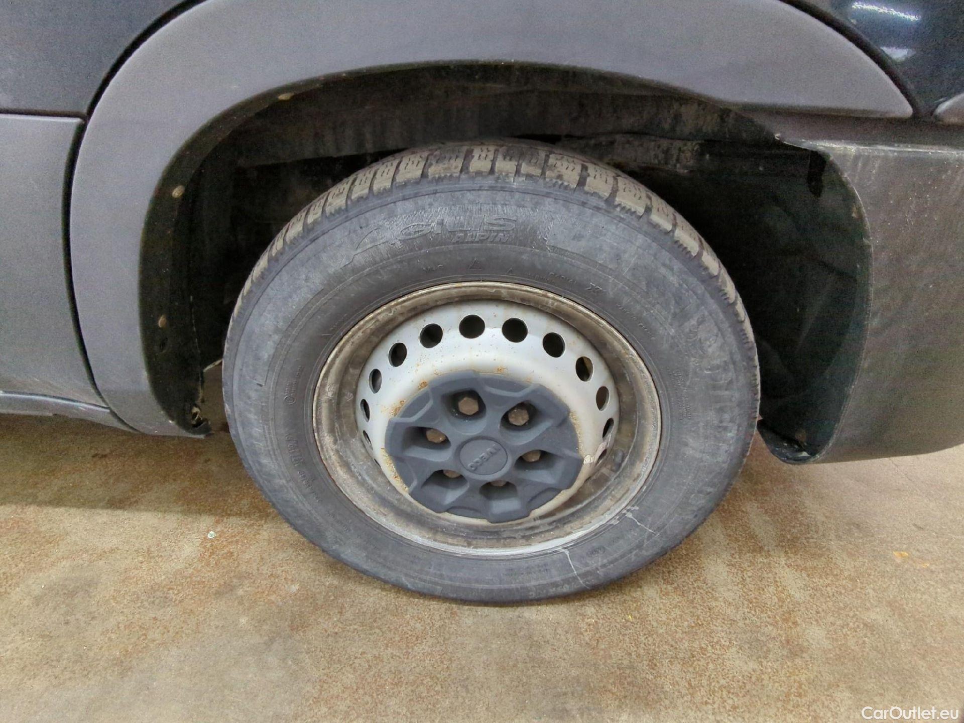  Iveco  Daily IVECO  VU 4p Fourgon 2.3 35S16A8 V11 H2 3520 #33