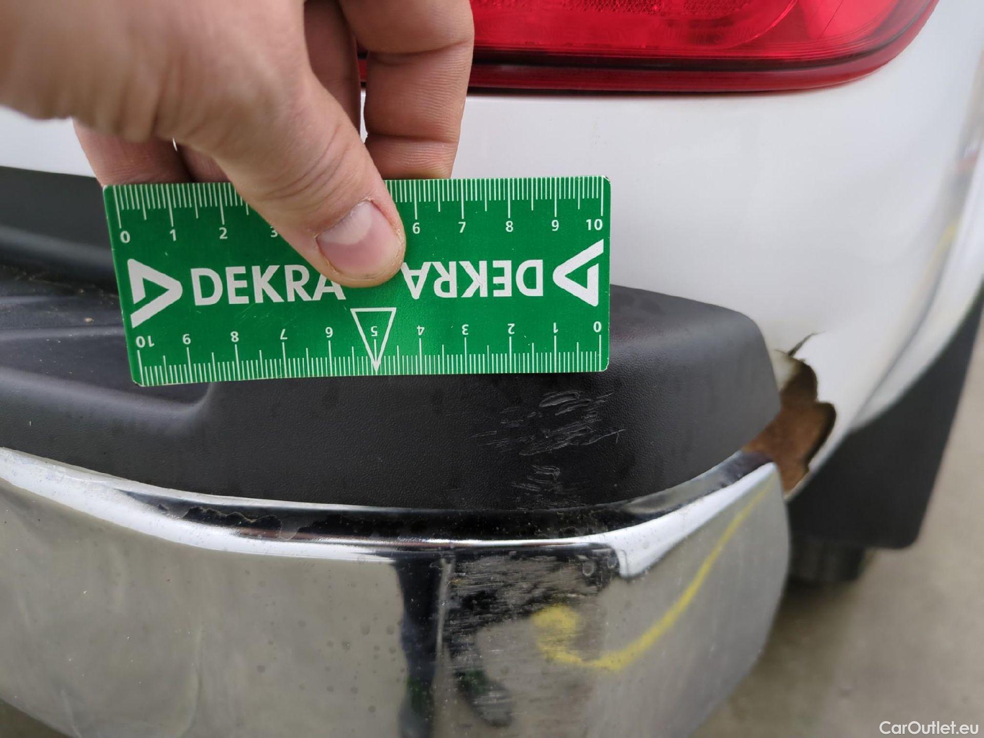  Nissan  Navara NISSAN  / 2015 / 4P / Pick-up King-Cab 2.3 dCi 160 N-CONNECTA #12