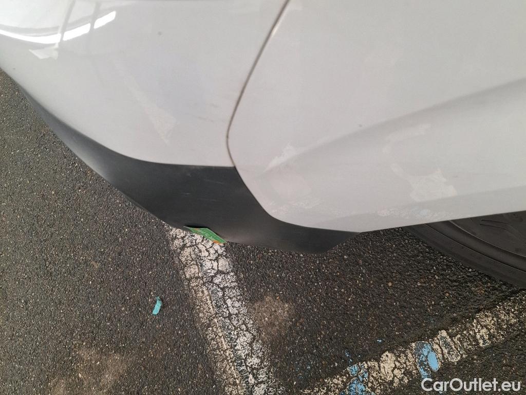  Citroen  Jumpy CITROEN  / 2016 / 4P / Fourgon tôlé M BlueHDi 100 S&S BVM6 Club #26