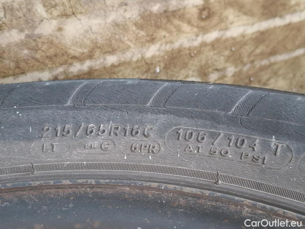  Peugeot  Expert  Fourgon Premium L3 2.0 HDi 120CV BVM6 E6 #37