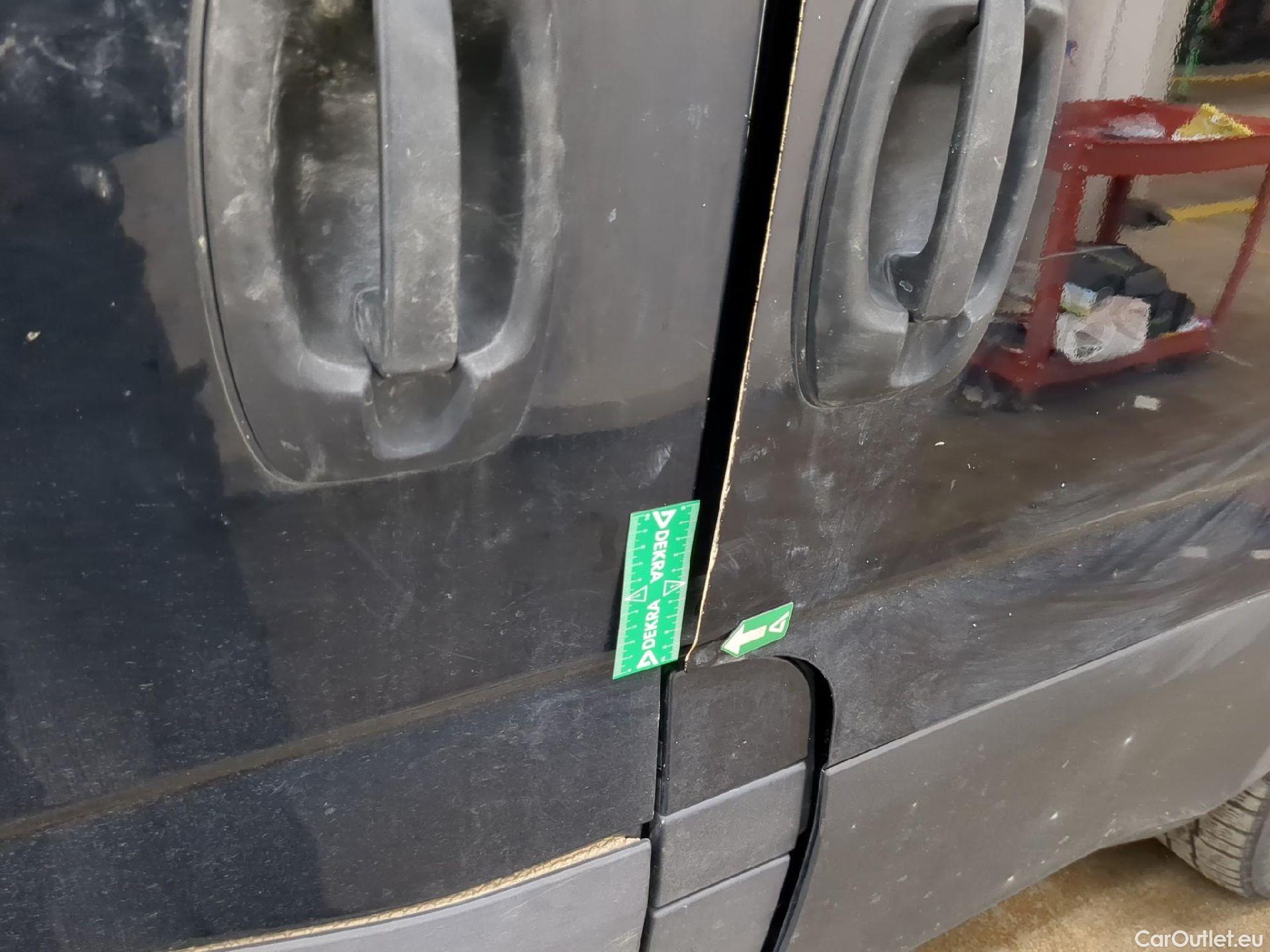  Iveco  Daily IVECO  VU 4p Fourgon 2.3 35S16A8 V11 H2 3520 #22