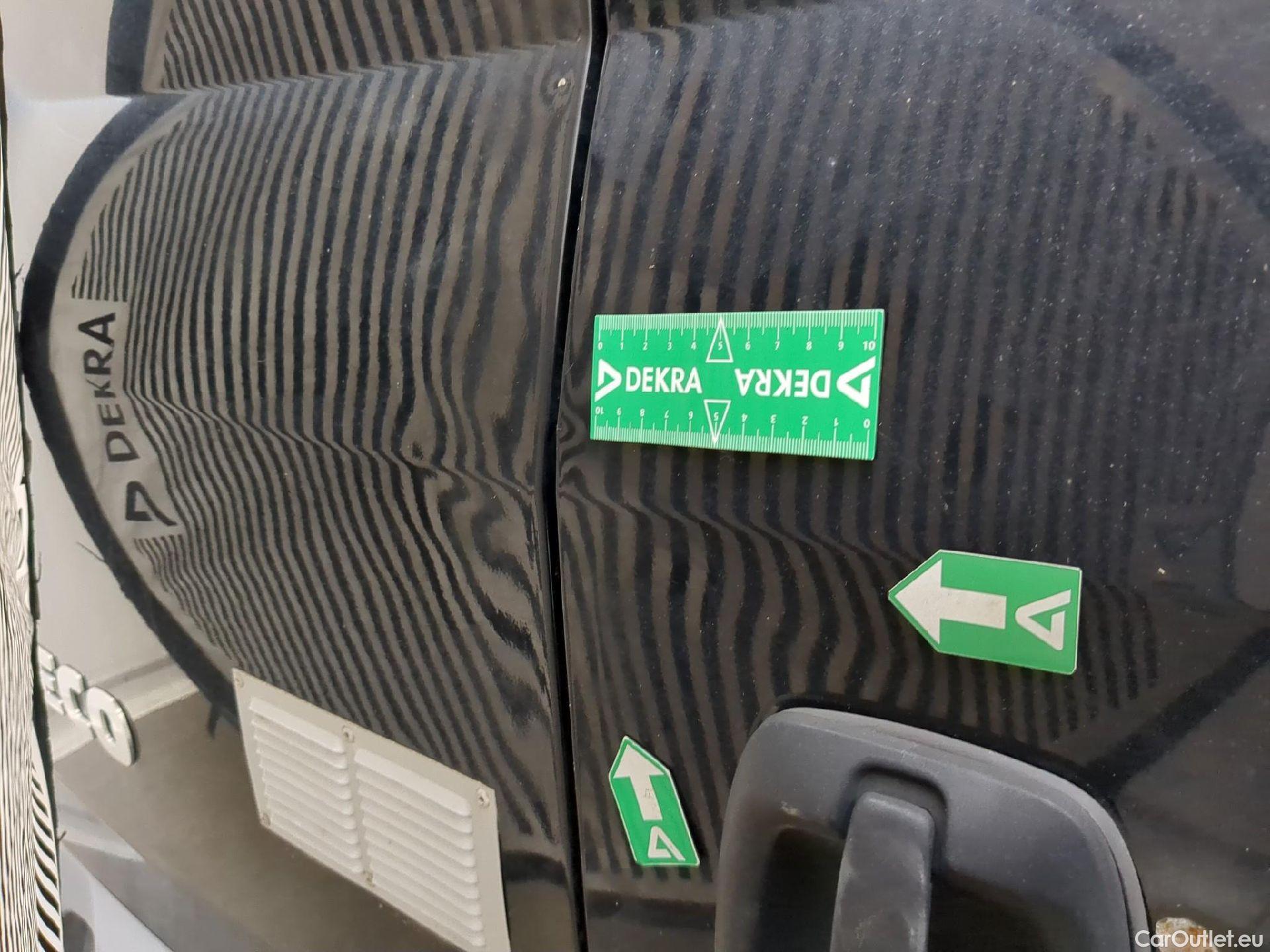  Iveco  Daily IVECO  VU 4p Fourgon 2.3 35S16A8 V11 H2 3520 #16