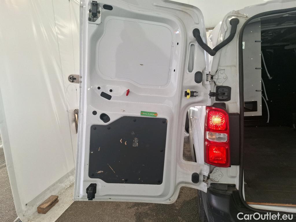  Citroen  Jumpy CITROEN  / 2016 / 4P / Fourgon tôlé M BlueHDi 100 S&S BVM6 Club #68