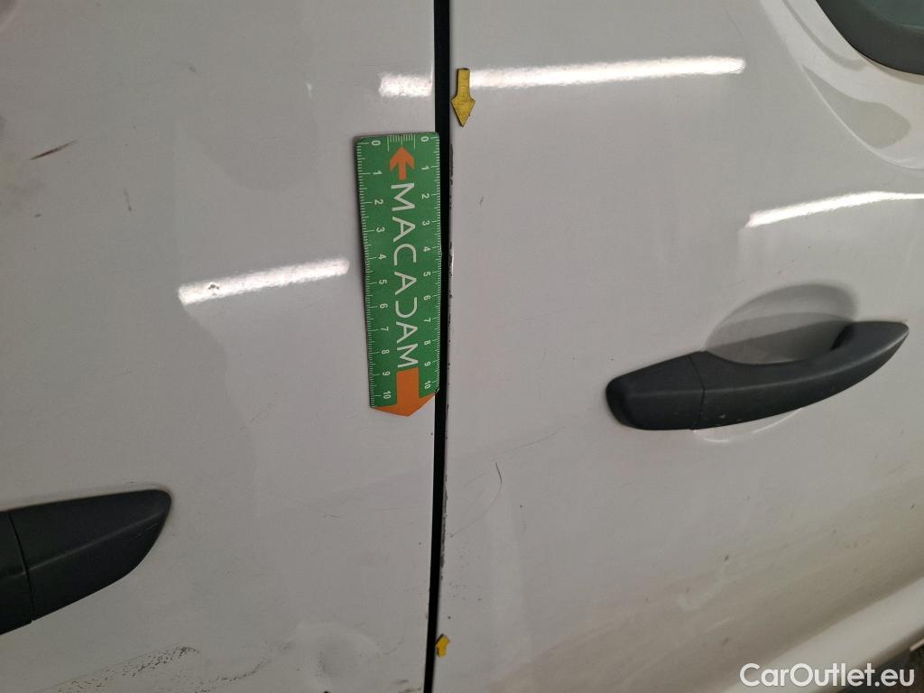  Citroen  Jumpy CITROEN  / 2016 / 4P / Fourgon tôlé M BlueHDi 100 S&S BVM6 Club #29