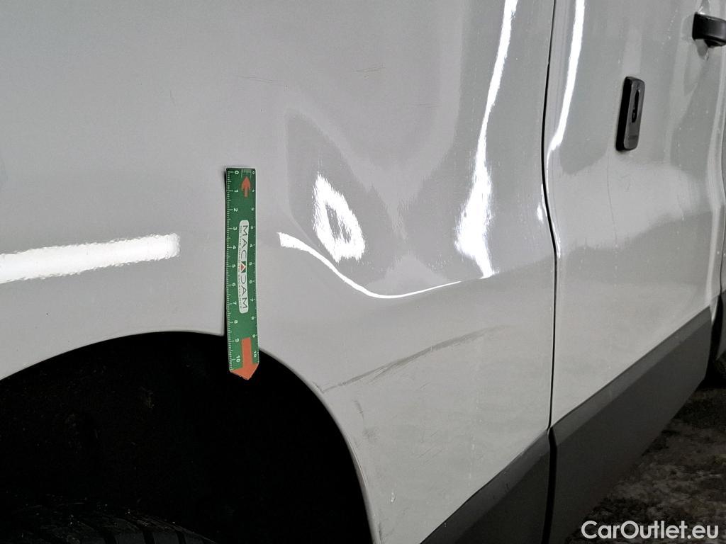  Renault  Trafic  Fourgon L2H1 3T Grand Confort 2.0 dCi 130CV BVM6 E6d #9