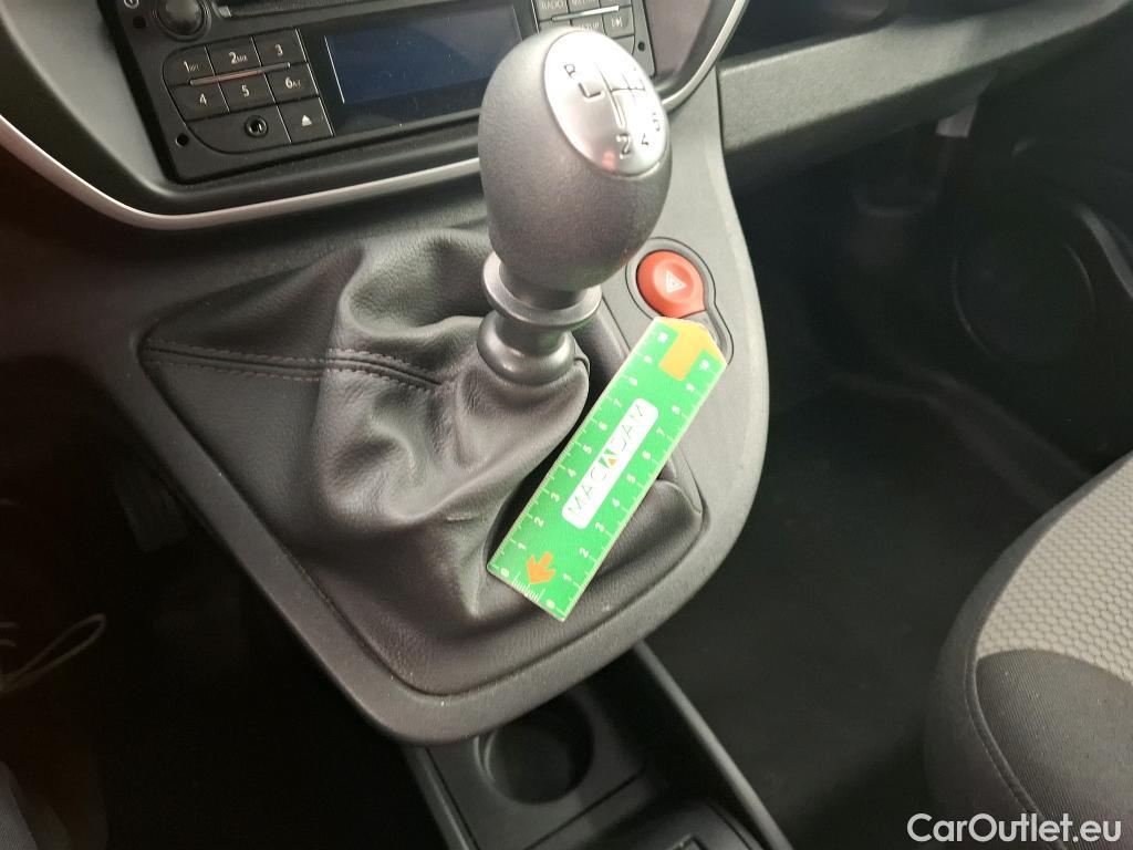  Renault  Kangoo  II Express Maxi Grand Confort 1.5 dCi 95CV BVM6 E6dT #29