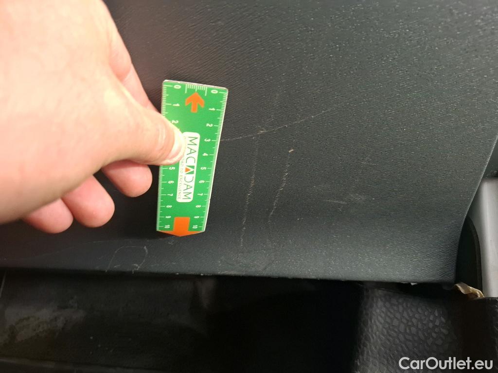  Renault  Kangoo  II Express Extra (Série Spéciale) 1.5 dCi 95CV BVM6 E6dT #28