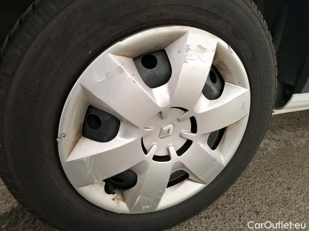  Renault  Kangoo  II Express Maxi Grand Confort 1.5 dCi 95CV BVM6 E6dT #36