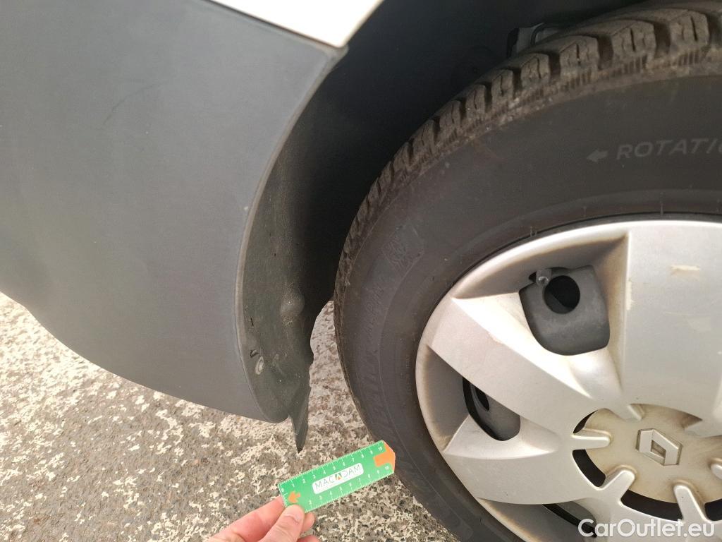  Renault  Kangoo  II Express Maxi Grand Confort 1.5 dCi 95CV BVM6 E6dT #18