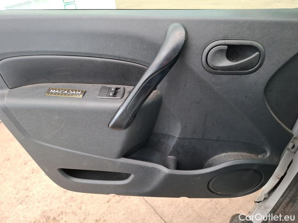  Renault  Kangoo  Express Maxi Extra (Série Spéciale) 1.5 #42