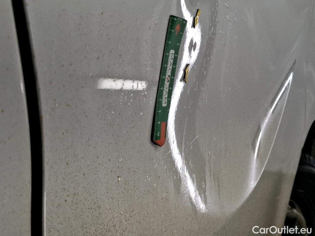  Renault  Trafic RENAULT  / 2021 / 4P / Fourgon tôlé FG CF L1H1 2T8 Blue dCi 150 EDC #21