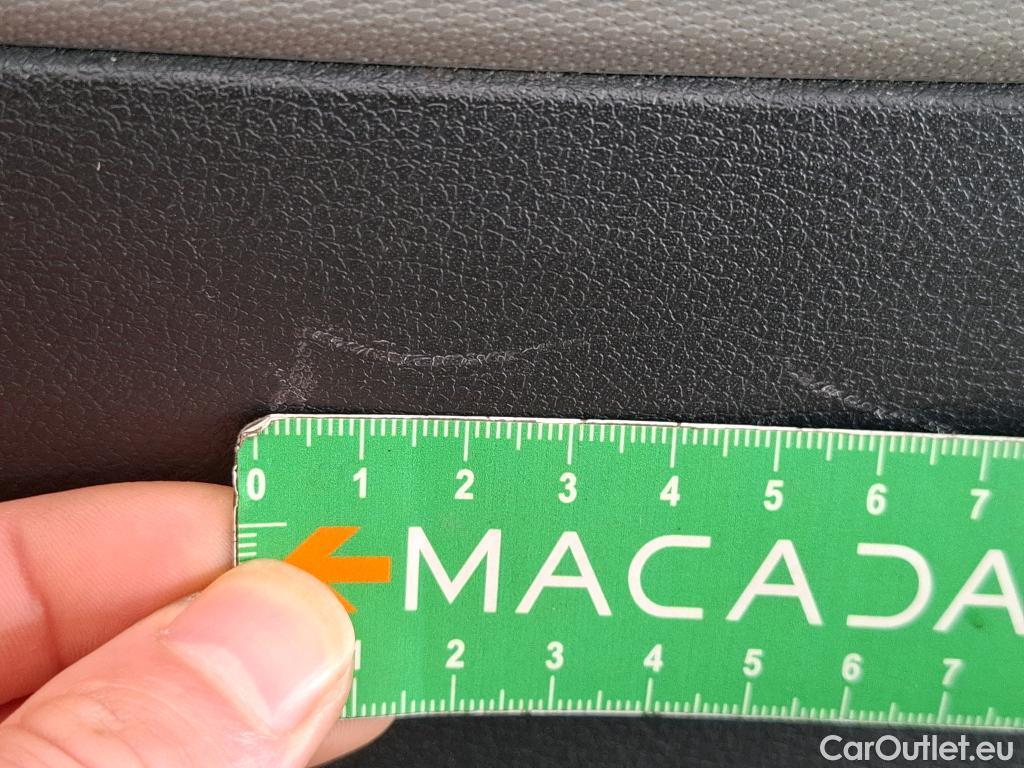  Renault  Trafic  Furgon Grand Confort L1H1 1200 1.6 dCi 125CV BVM6 E6 #15