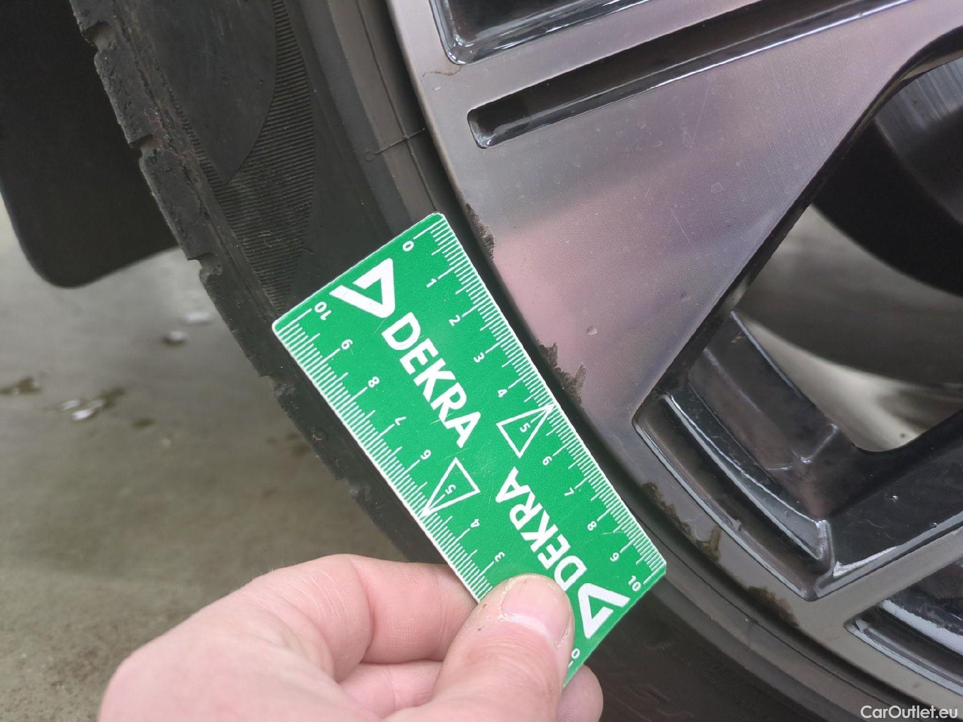  Audi  Q5 AUDI  / 2020 / 5P / SUV 50 TFSI e 299 QTT S TRONIC 7 AVUS #6