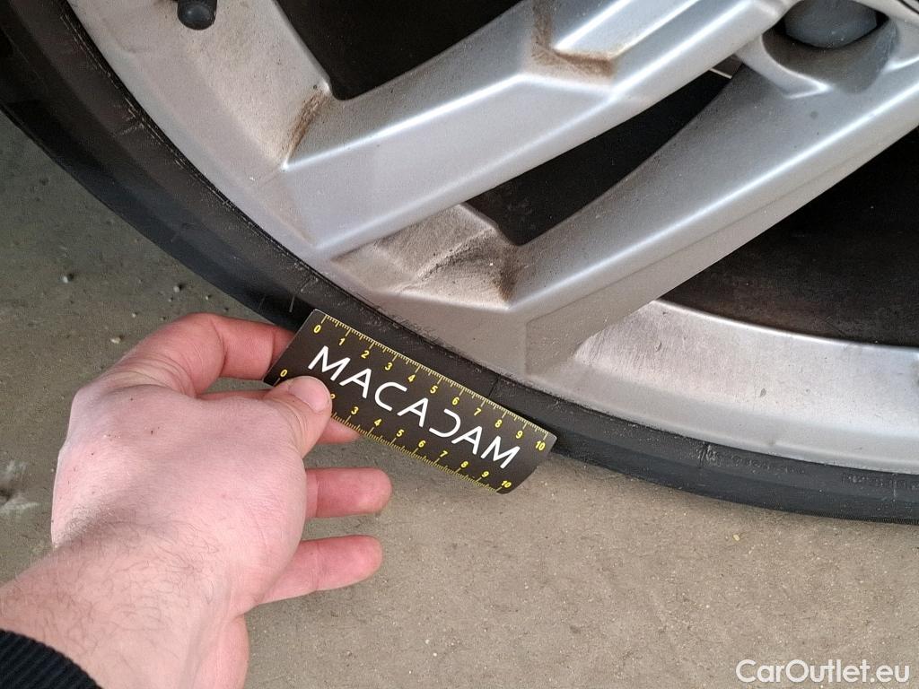  Audi  A3  Berline 35 TDI Business Line 2.0 TDI 150CV BVA7 E6d #15