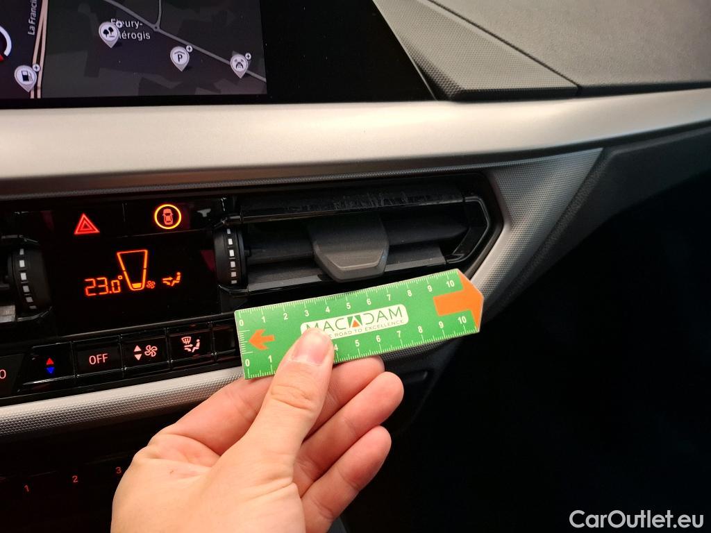  Bmw  Serie 1 BMW Série 1 / 2019 / 5P / Berline 116d DKG7 Business Design #7