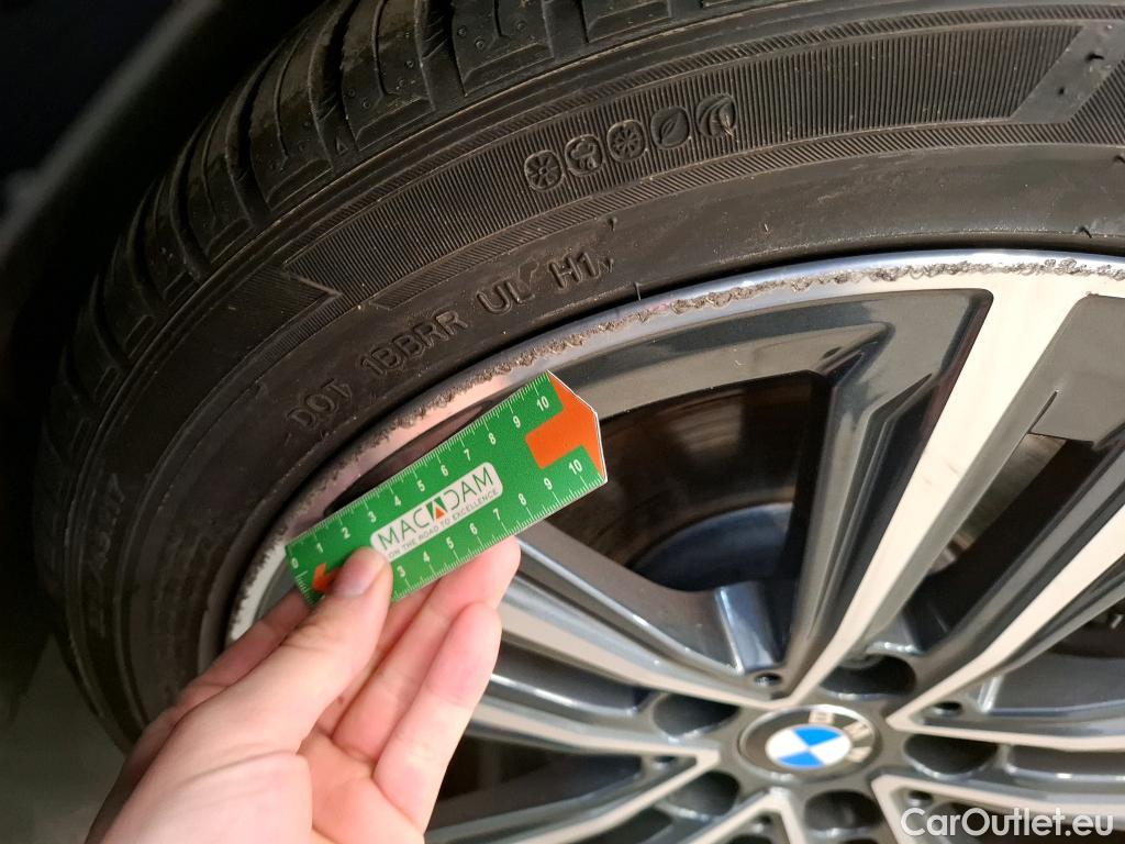  Bmw  Serie 1 BMW Série 1 / 2019 / 5P / Berline 116d DKG7 Business Design #5