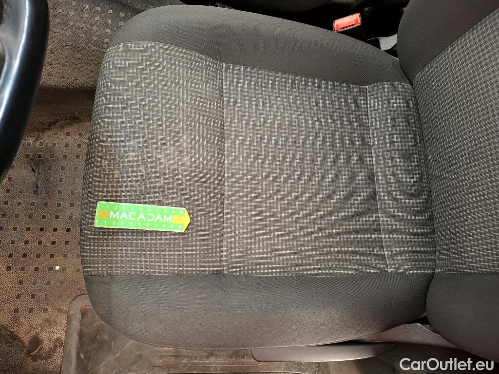  Volkswagen  Transporter VOLKSWAGEN  / 2019 / 4P / Fourgon tôlé 2.0 TDi 150 DSG7 L1H1 Business Line #57