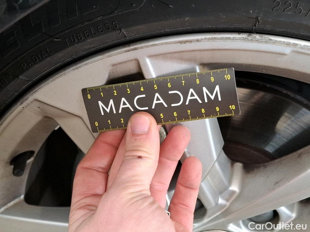  Audi  A3  Berline 35 TDI Business Line 2.0 TDI 150CV BVA7 E6d #6