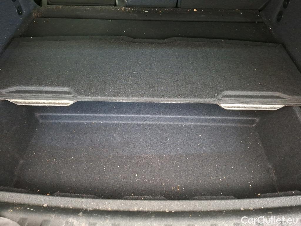  Bmw  X1 BMW  / 2022 / 5P / SUV xDrive23i M Sport DKG7 #9