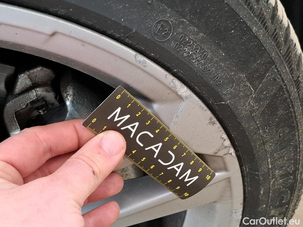  Audi  A3  Berline 35 TDI Business Line 2.0 TDI 150CV BVA7 E6d #12