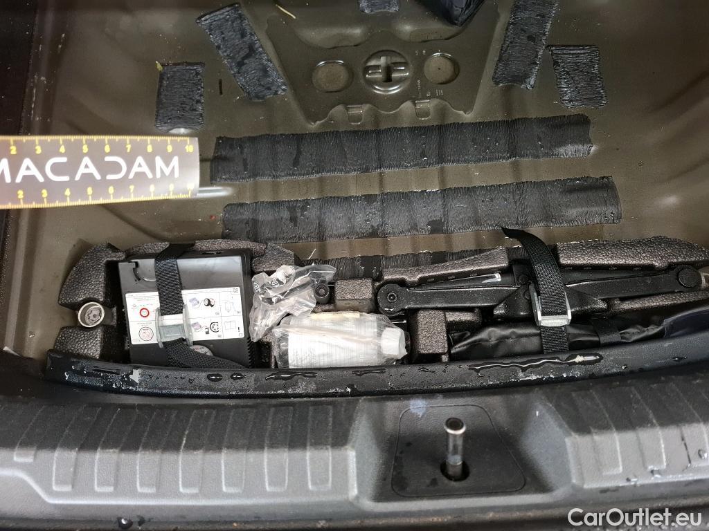  Audi  A3  Berline 35 TDI Business Line 2.0 TDI 150CV BVA7 E6d #23