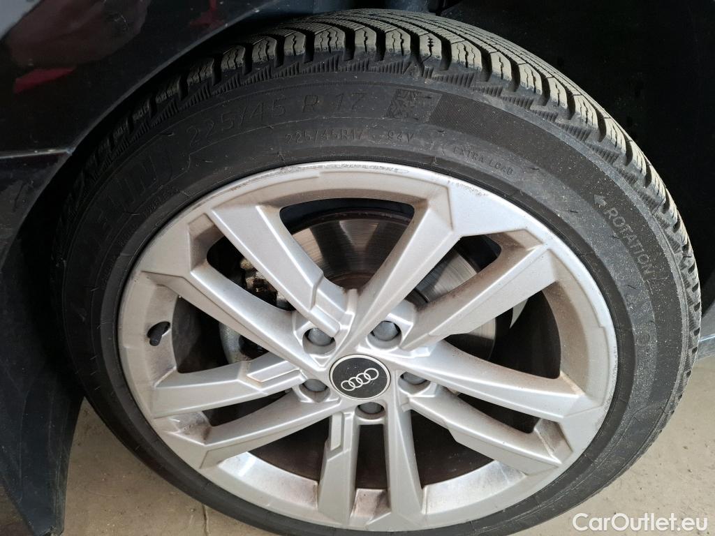  Audi  A3  Berline 35 TDI Business Line 2.0 TDI 150CV BVA7 E6d #4