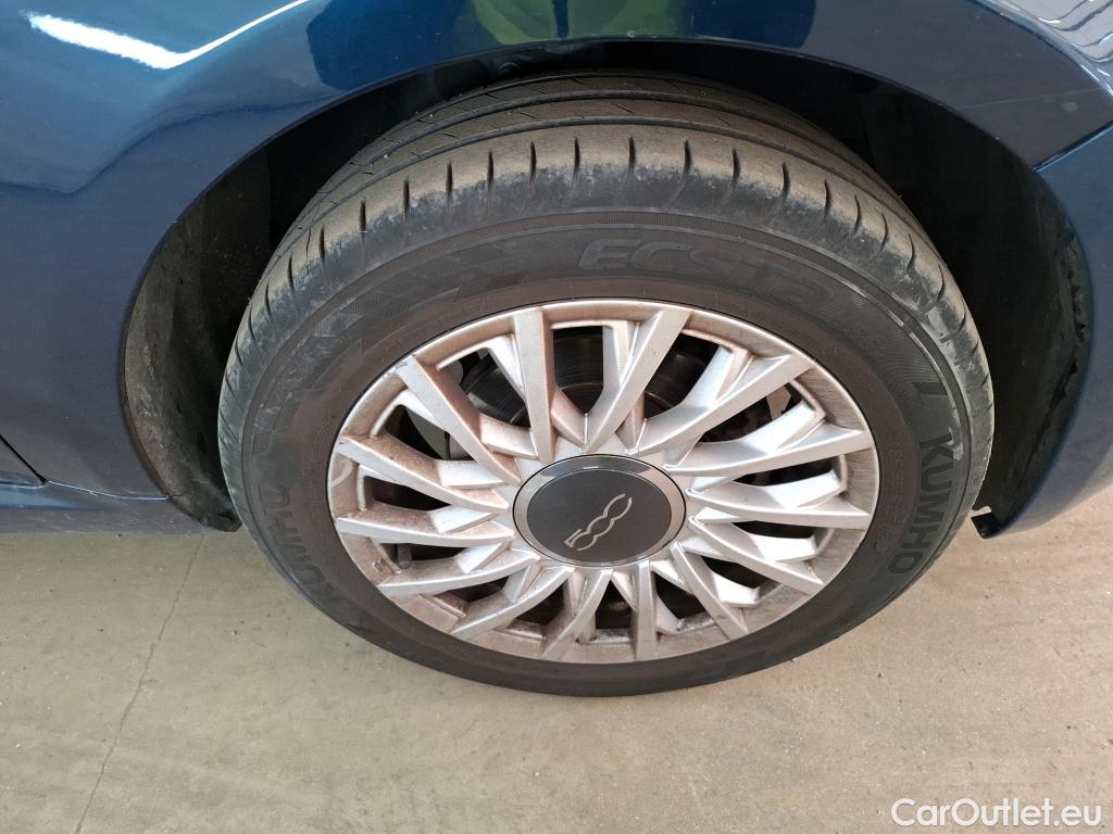  Fiat  500 FIAT   2015 3P  Berline Hybrid 10 BSG 70 ch Dolcevita #22