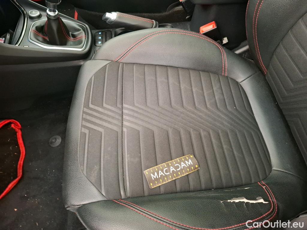  Ford  Puma FORD  / 2019 / 5P / SUV 1.0 EcoBoost Hybrid 125ch(mHEV)ST-LINE X #35