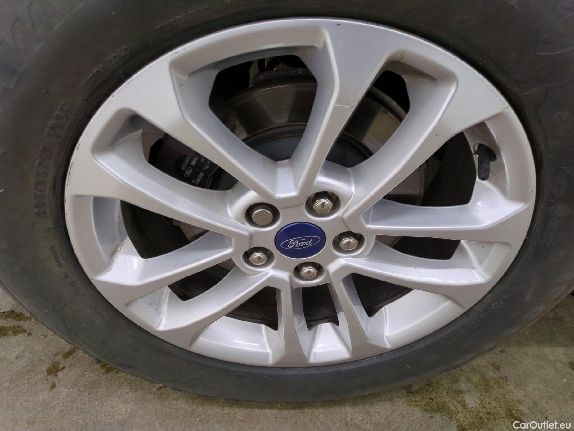  Ford  Kuga  Titanium 1.5 EcoBlue 120CV BVM6 E6dT #9