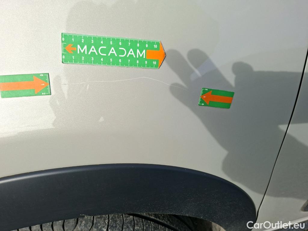  Citroen  C3  Max 1.2 PureTech 80CV BVM5 6E #3