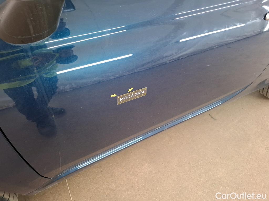  Fiat  500 FIAT   2015 3P  Berline Hybrid 10 BSG 70 ch Dolcevita #7