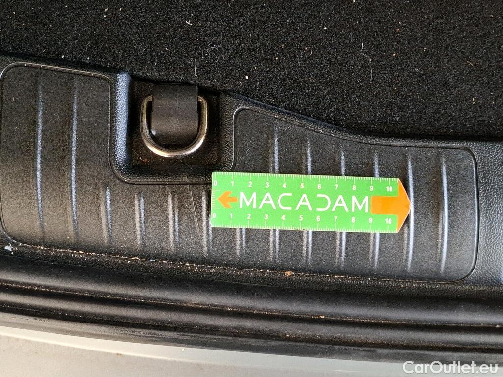  Ford  Kuga FORD  / 2019 / 5P / SUV 2.5 190 hybrid Flexifuel Pshift Titanium #66