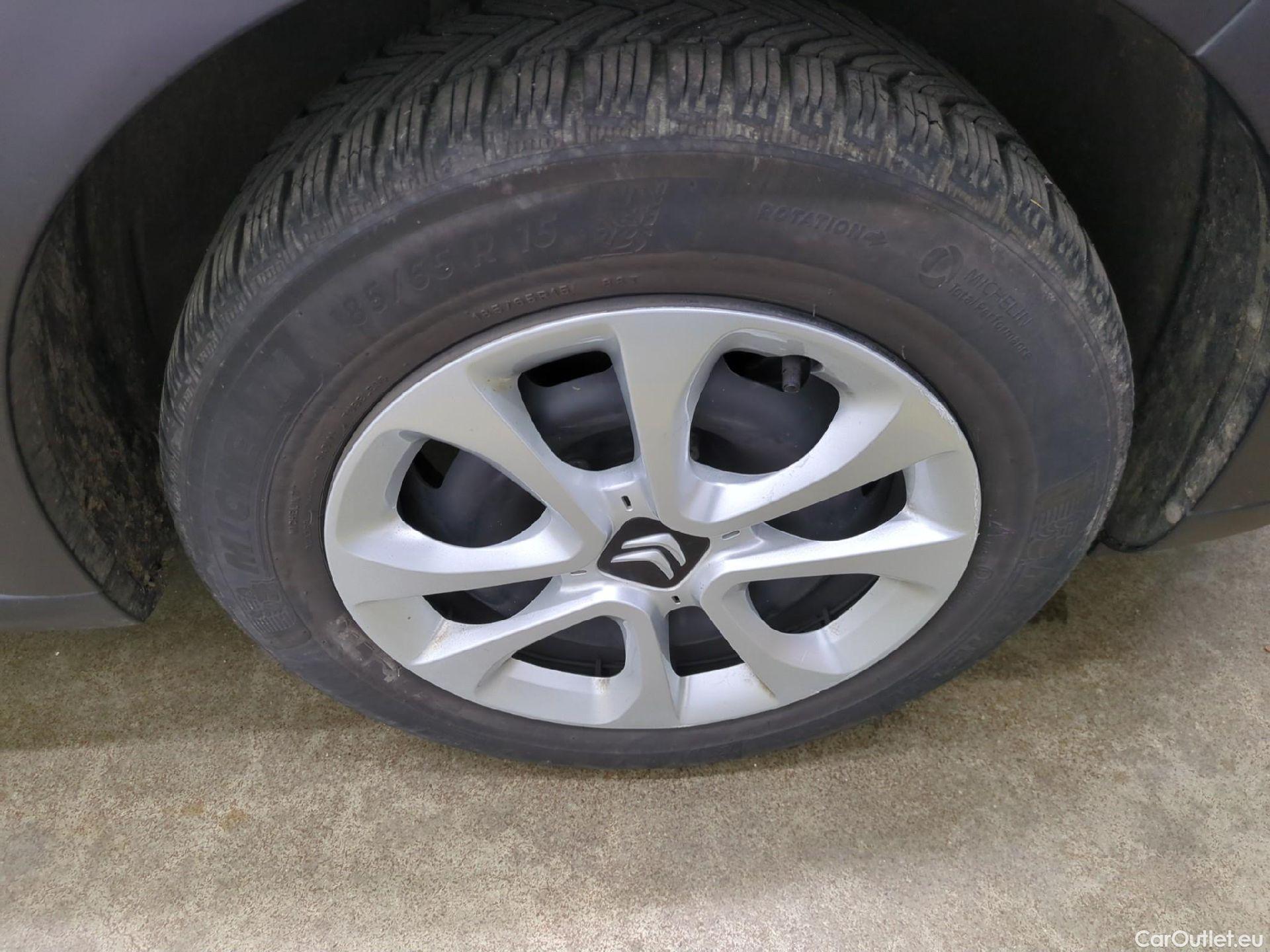  Citroen  C3  Feel Business 1.2 PureTech 80CV BVM5 E6d #7