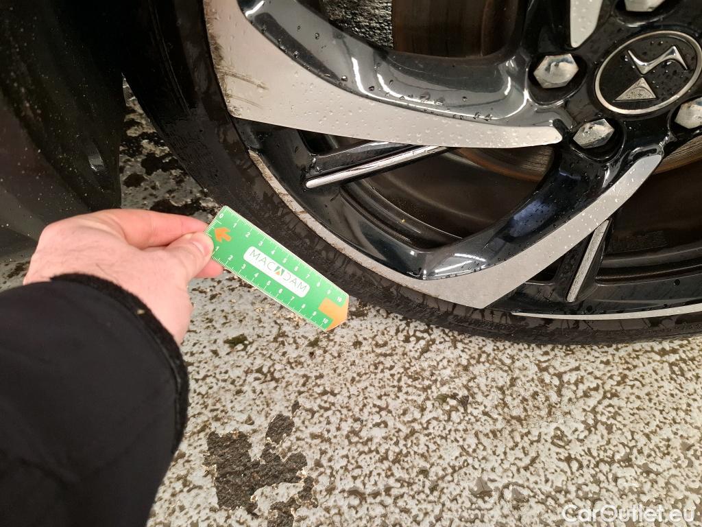  DS  DS7 DS DS 7 Crossback / 2017 / 5P / SUV E-TENSE 4x4 Grand Chic #15