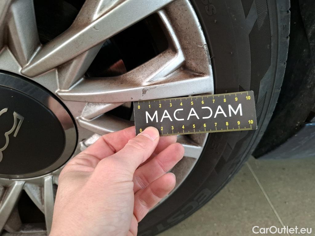  Fiat  500 FIAT   2015 3P  Berline Hybrid 10 BSG 70 ch Dolcevita #38