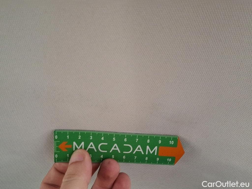  Ford  Kuga FORD  / 2019 / 5P / SUV 2.5 190 hybrid Flexifuel Pshift Titanium #38