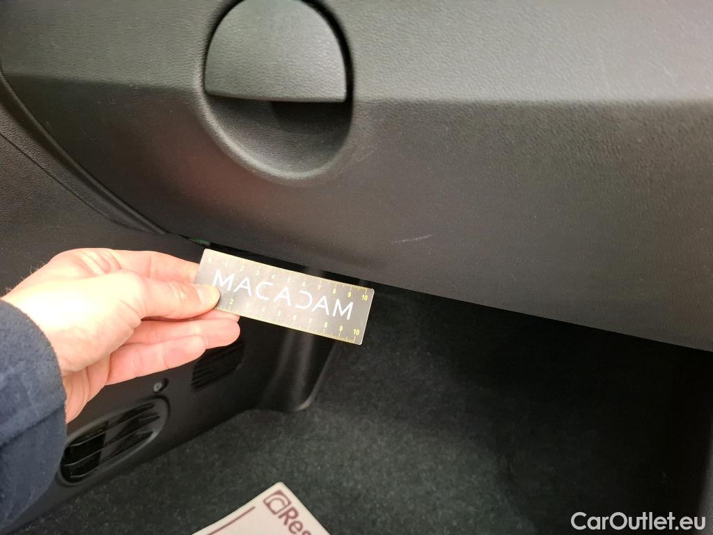  Fiat  500 FIAT   2015 3P  Berline Hybrid 10 BSG 70 ch Dolcevita #54