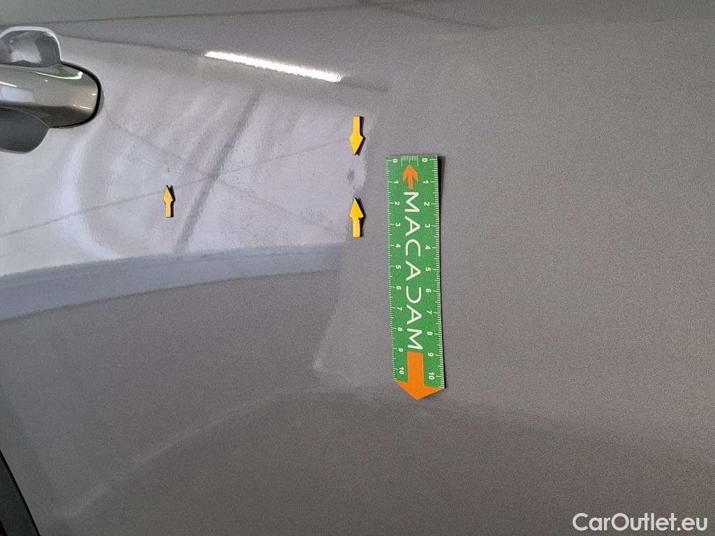  Ford  Kuga FORD  / 2019 / 5P / SUV 2.5 190 hybrid Flexifuel Pshift Titanium #51